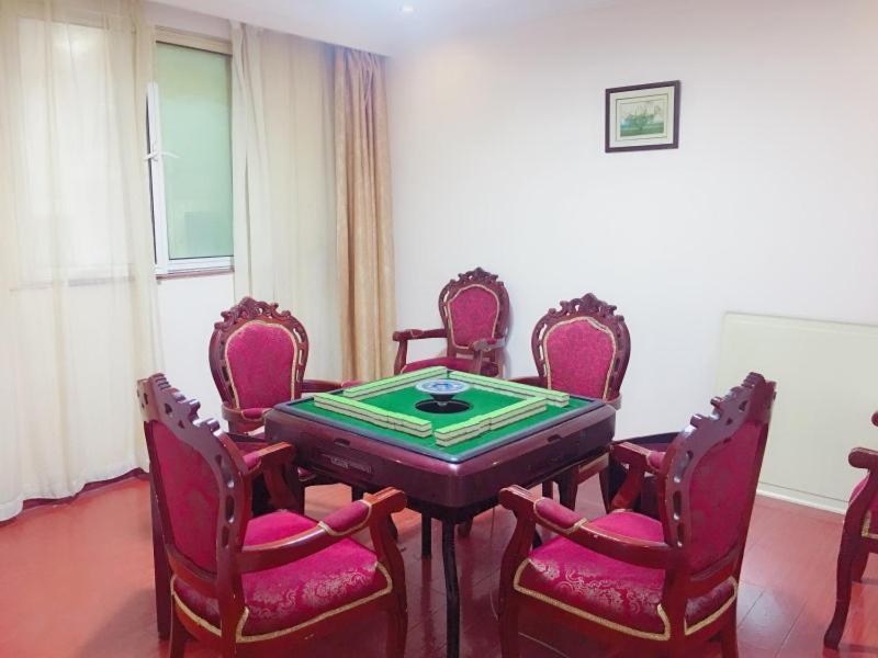 הוינאן Greentree Inn Shanghai Pudong Airport Wild Animal Park Express Hotel מראה חיצוני תמונה